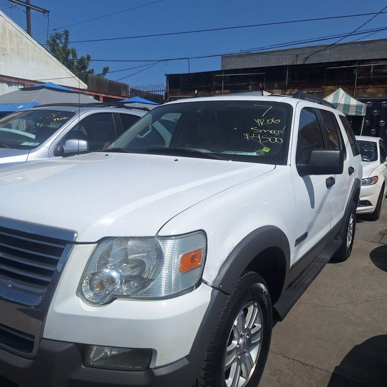 2006 Ford Explorer