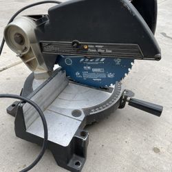 Black & Decker Power Miter Saw – Works Great – 10” Blade 