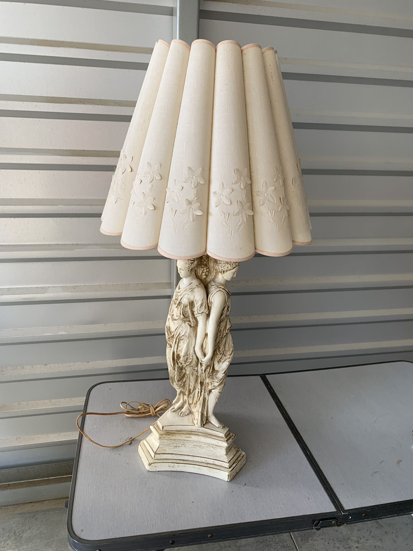 Antique 3 maiden Lamp - Gorgeous and Elegant - Must See