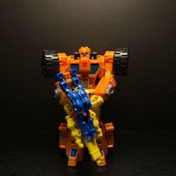 Transformers thrilling 30’s Scoop