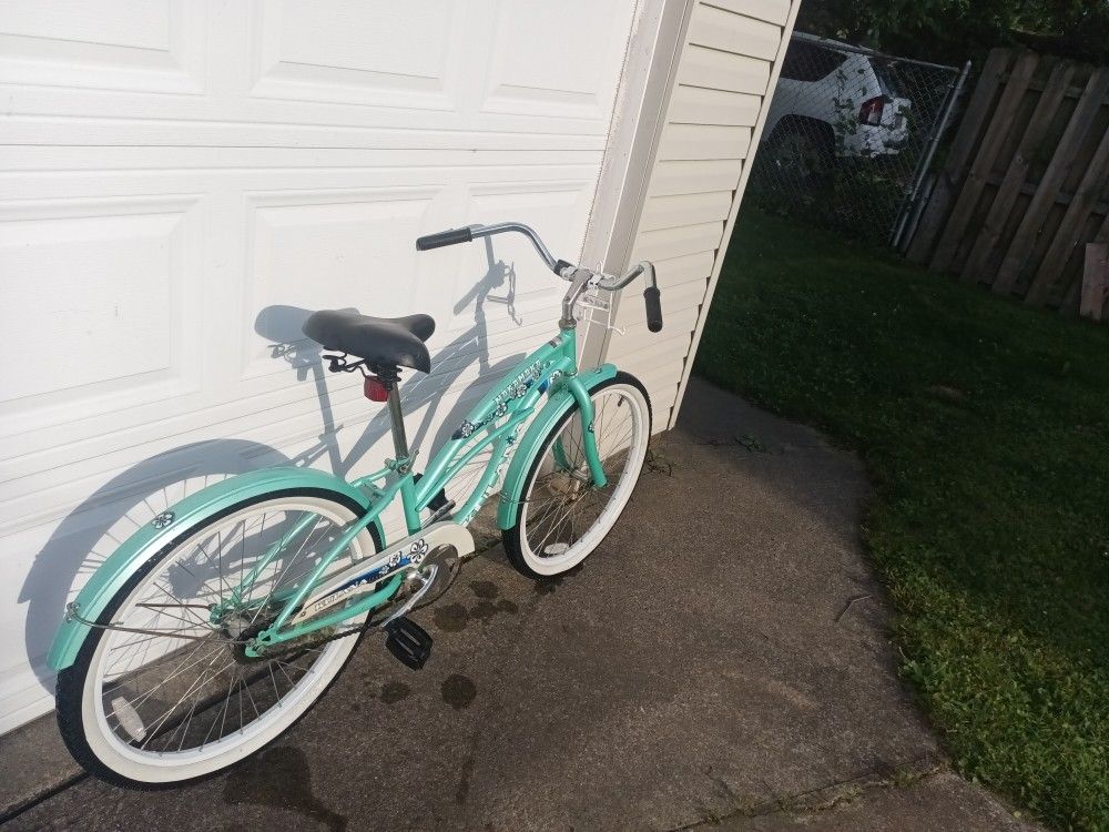 Women's Beach Cruiser