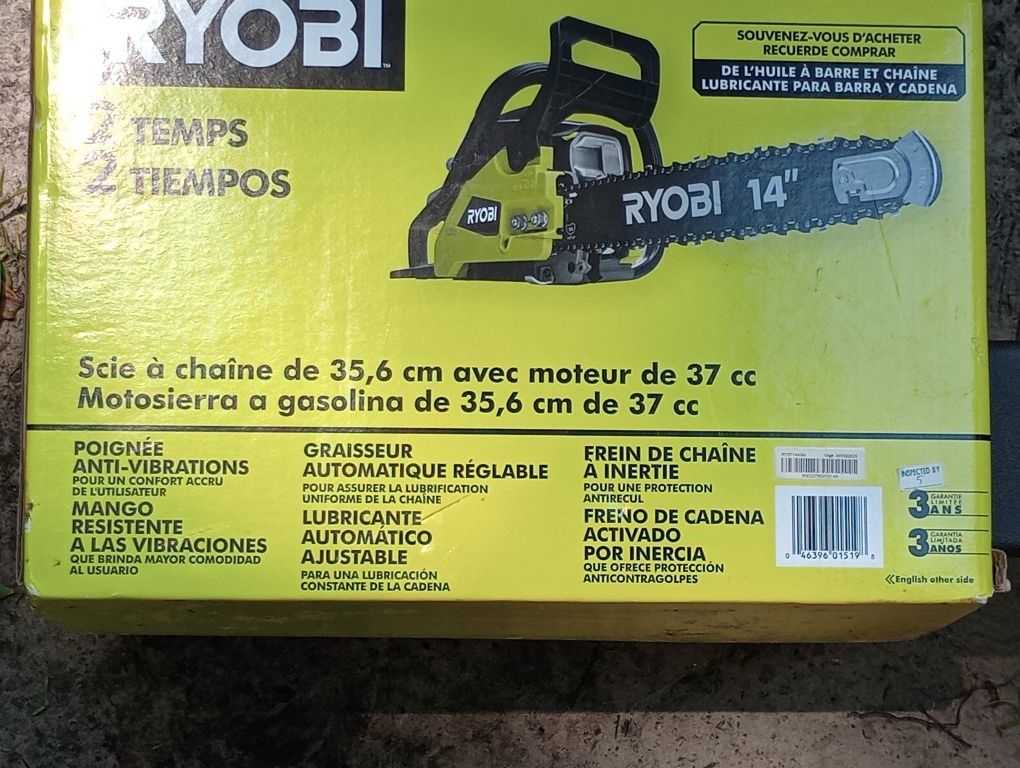 Ryobi Gas Chain Saw 80$