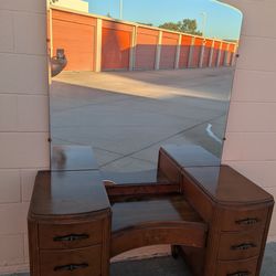 Vintage desk vanity