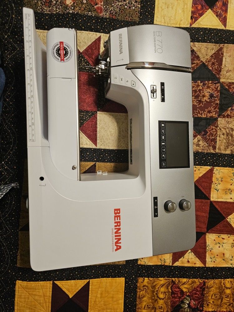 Bernina Sewing Machine