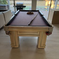 Beautiful Pool Table 