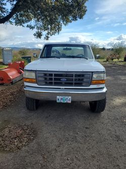 1995 ford f250 4x4 GAS 7.5L 170.000 Miles
