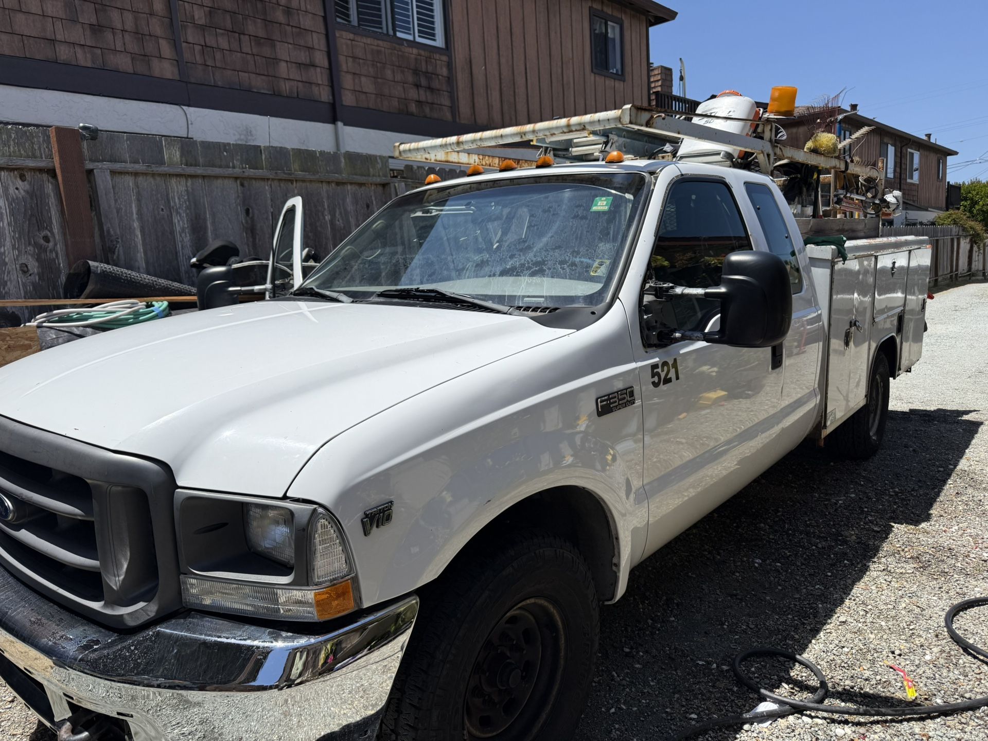 2000 Ford E-350