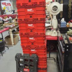 Milwaukee Pack out 7 Crates