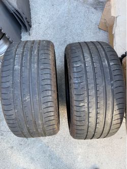 Accelera PHI 265/35/19