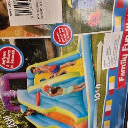 Little Tikes Family Water Park / Slide Play