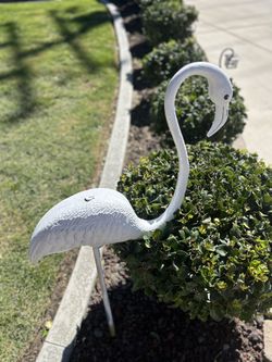 Yard Art Flamingo 