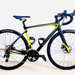 54cm Medium 2017 Specialized Roubaix Elite Full Carbon Disc brake Endurance Road Bike 11 spd  Gravel Bike