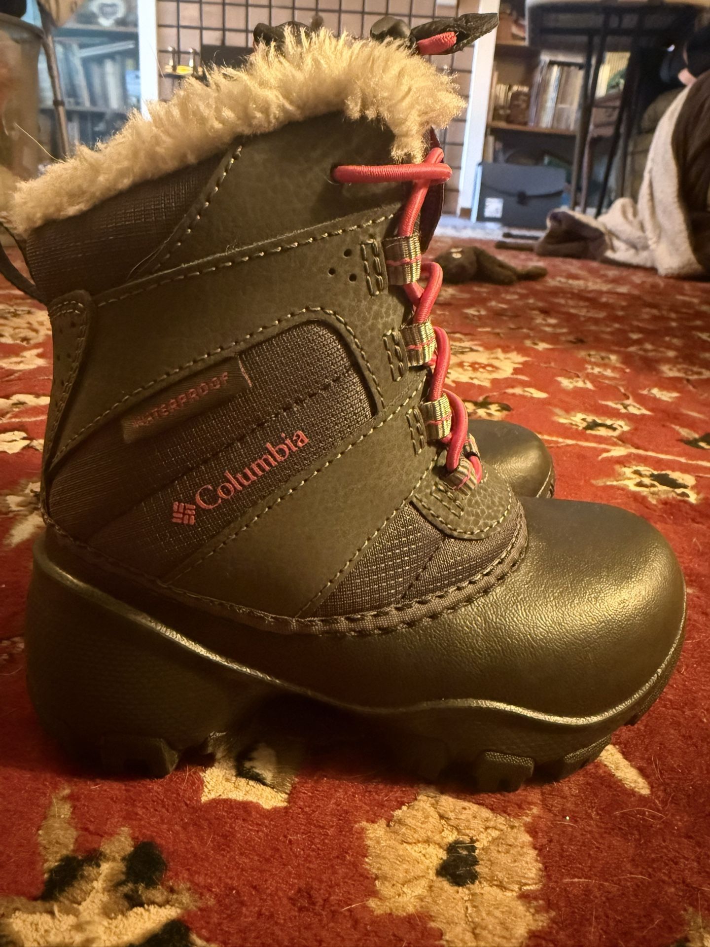 Kids Columbia Snow Boots 