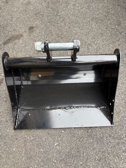 Mini Excavator Cleanup Bucket Attachment