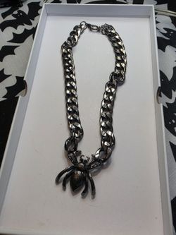 Spider necklace