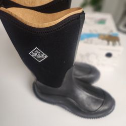 Kids Muck Boots - Size 3