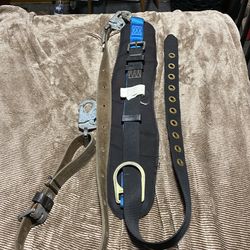 Climbing belt 