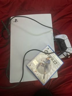 Play Station (disc version) w/ fifa 23