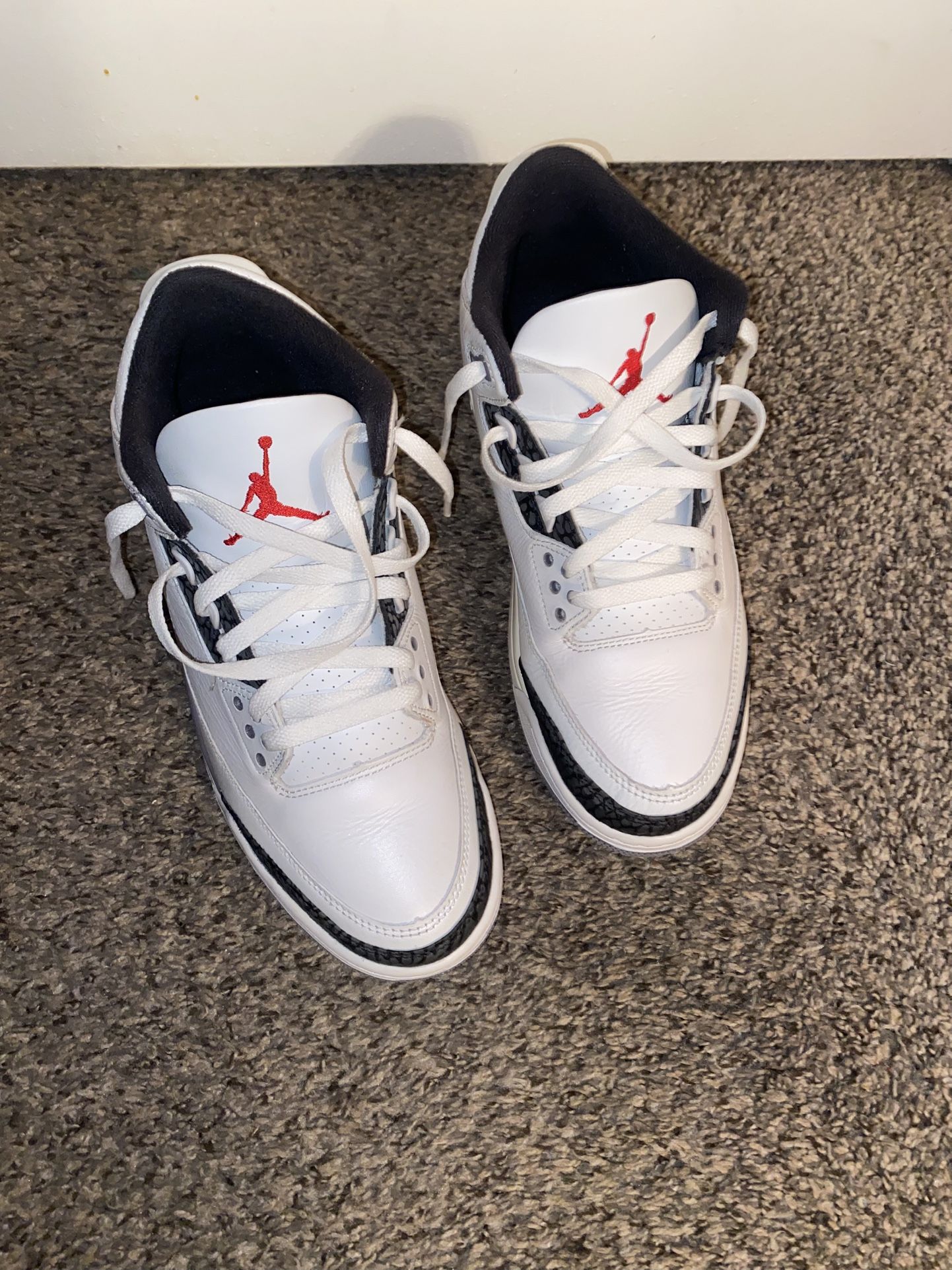 Jordan’s 3s Size 9.5