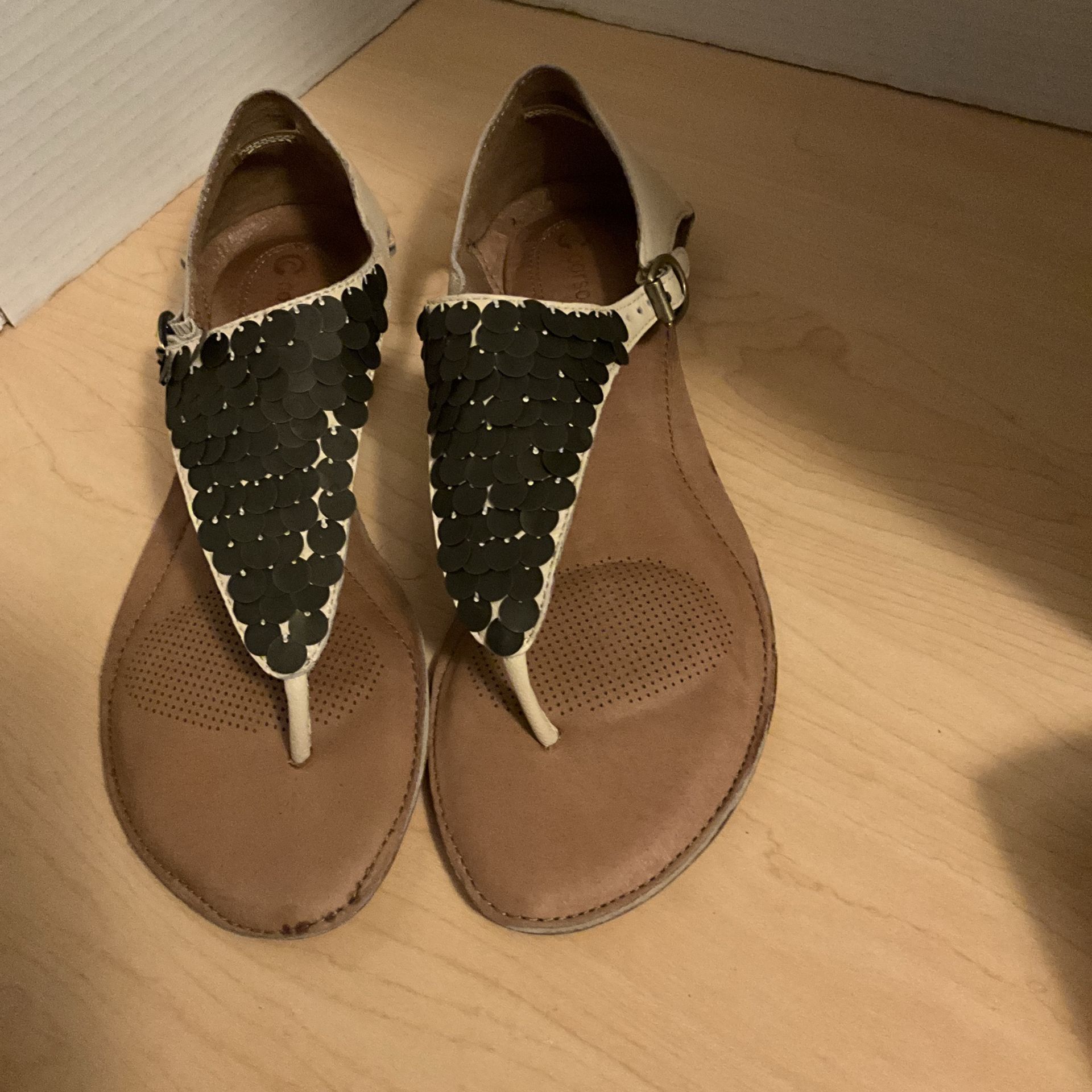 Corso Como Sandals 7.5