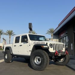 Jeep Gladiator Level Kits Available