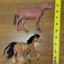 Greenbrier International Plastic Horse Figure Brown Toy 5" & Vtg Flocked Horse W/saddle & bridal