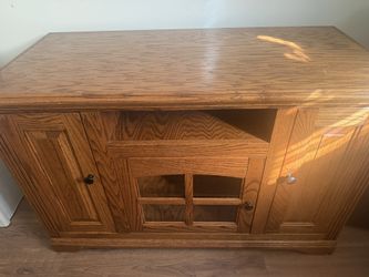 Wooden dresser/TV stand