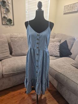 Button down dress $1