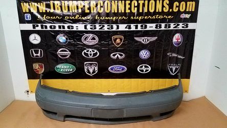 2001/2002/2003 Toyota Sienna Front bumper