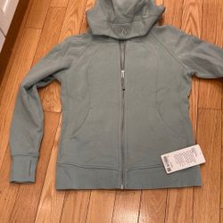 LULULEMON s 10/12 BRAND NEW W/TAG