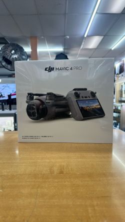 DJI Mavic 4 Pro FlyMore Combo