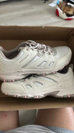 Skechers