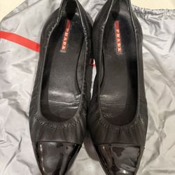 Prada Flats Sz 36