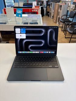 MacBook Air M3-16Gb-256 Midnight like brand new