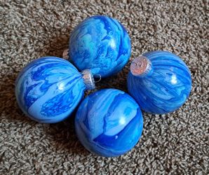 4 set of Blue Ornaments 