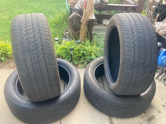 Set of 4 tires 275/50/22 with abt 7/32