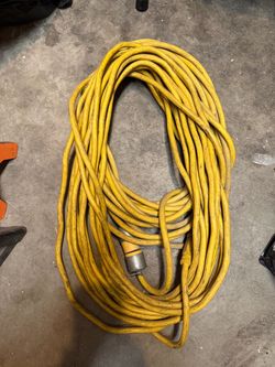 Electrical extension cord, heavy duty