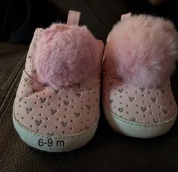Baby Girl Pink Pom-Pom Shoes 6-9 Months