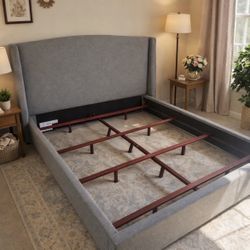 Saatva Minori, King, Pewter Linen (in box) (picture from reviews) ❤️