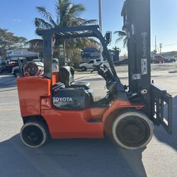 Forklift Toyota 