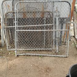Driveway Chain Link Doors Fence