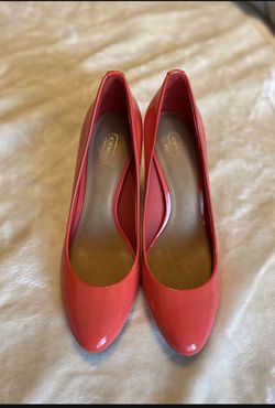 Orange Coach Pumps Size 6 Women’s