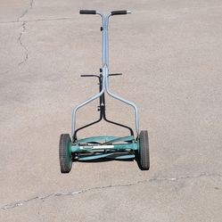 Scott's Hand Reel Lawnmower
