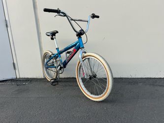 GT Dyno 90’s Bmx 20”      RedLine Mongoose elf