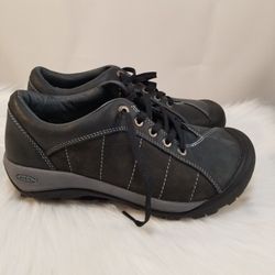Keen Presidio Hiking Shoes size 8
