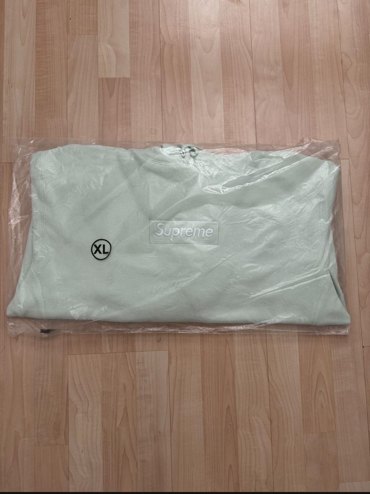 Supreme Box Logo Hoodie