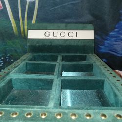 GUCCI WATCH BOX