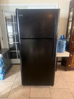 Refrigerator in very good conditions