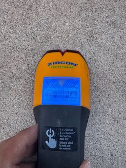 Zircon StudSensor HD70 Center-Finding Stud Finder