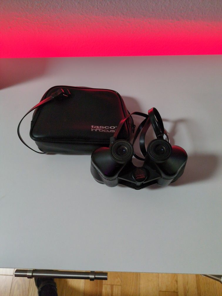Tasco InFocus Binoculars 7x35